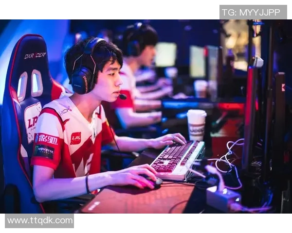 时间电竞：在时空交错中体验未来的电子竞技盛宴